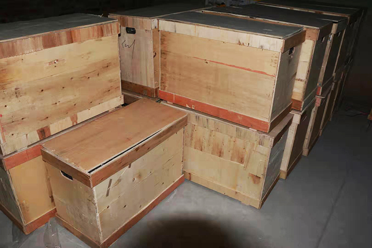 εμπορική μηχανή παρασκευής φυστικοβούτυρου